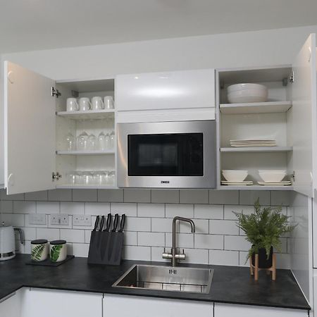 Luxury Apartments In Central Watford واتفورد المظهر الخارجي الصورة